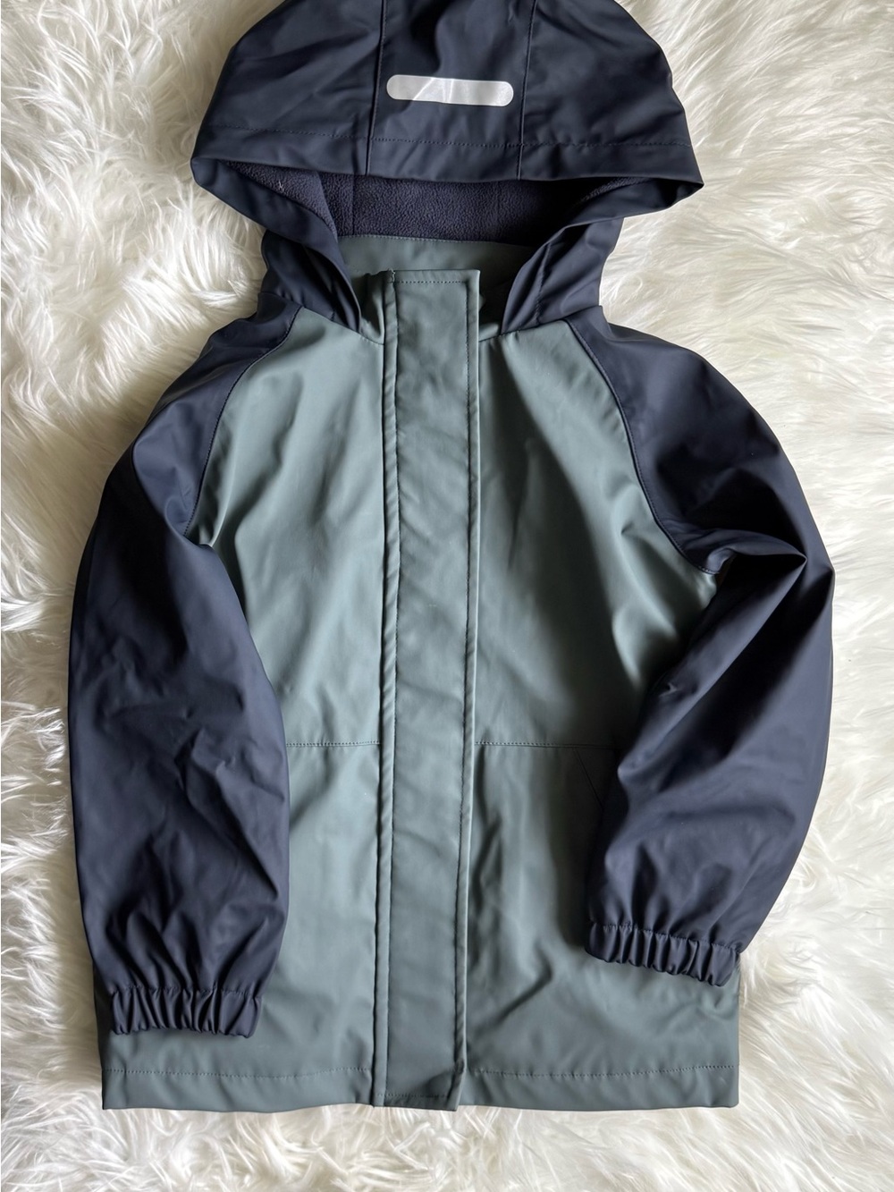 Primark Water Resistant Jacket - Picture 2 of 3